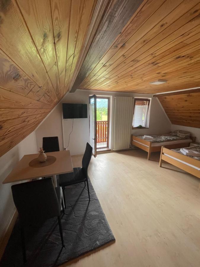 Ferienwohnung Kometer Soba Bovec Exterior foto