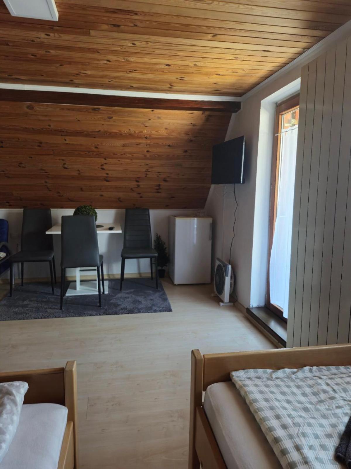 Ferienwohnung Kometer Soba Bovec Exterior foto