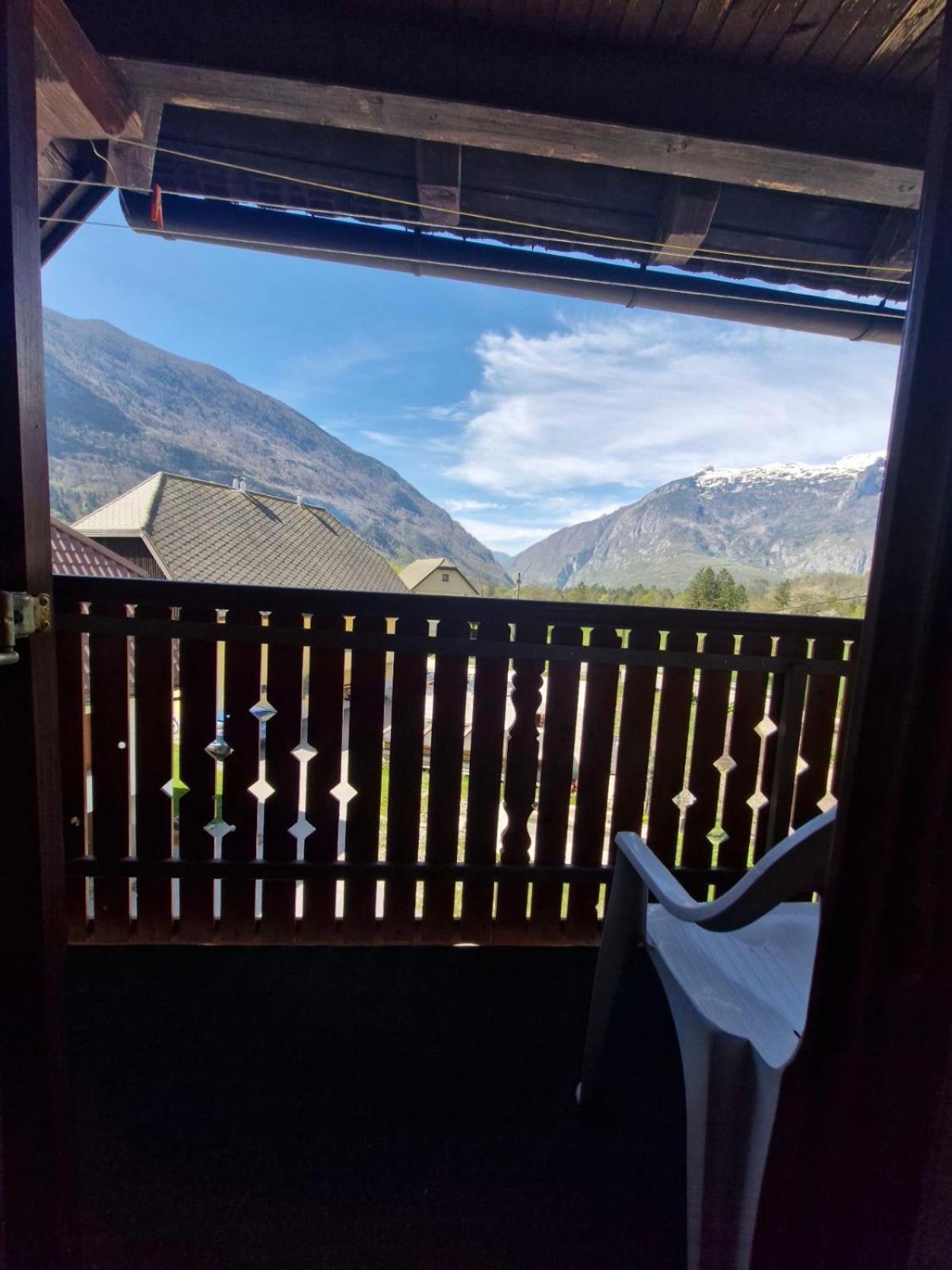 Ferienwohnung Kometer Soba Bovec Exterior foto